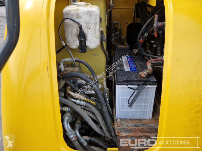 Escavadora Komatsu PC56-7