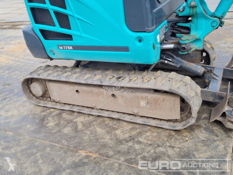 Escavadora Kobelco SK17SR-3E