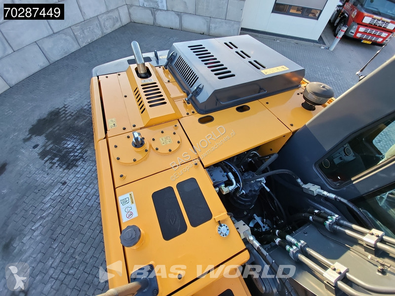 Lopatový nakládač Hyundai R215 L