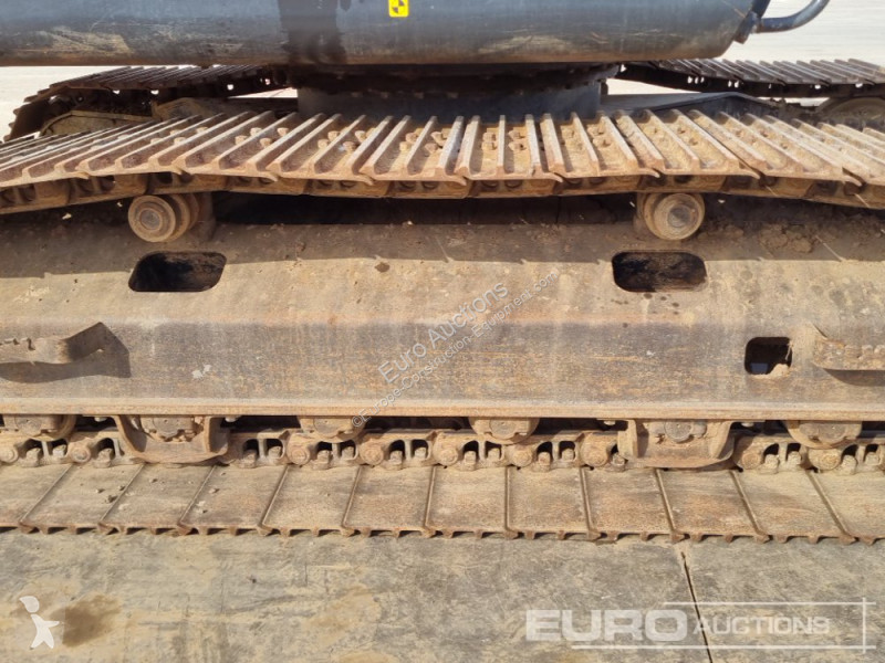 Escavadora Hitachi -6