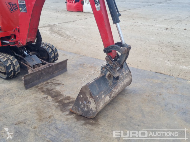 جرافة JCB 801CTS