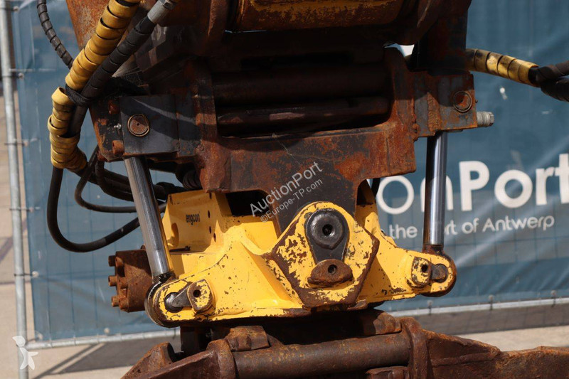 Excavator Caterpillar