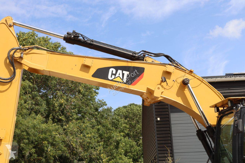 Skovl Caterpillar 323E