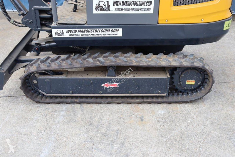 Excavator  Nycheki Q25PRO