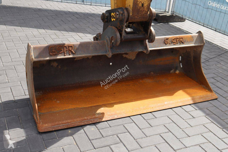 جرافة Caterpillar 308E2
