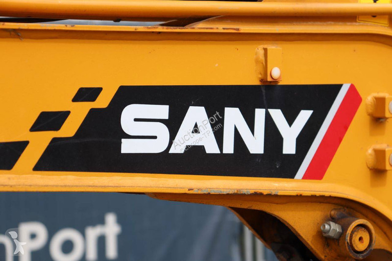 جرافة Sany SY18C