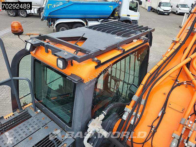 Excavadora Doosan -5