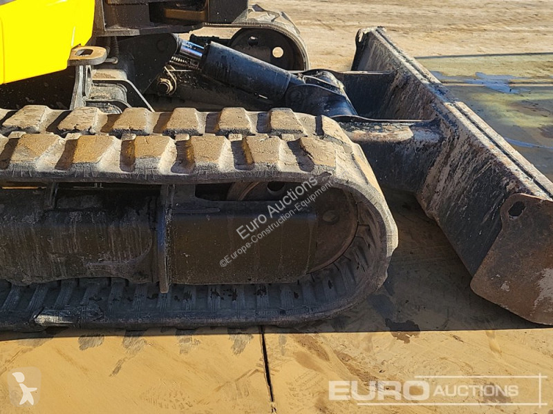 Lopatový nakládač JCB 86C-2