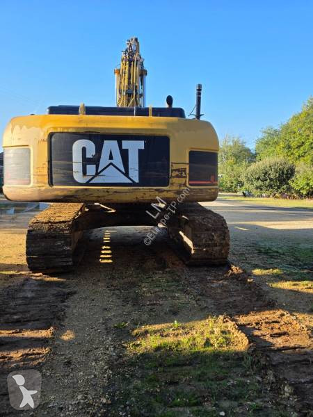 جرافة Caterpillar 2006