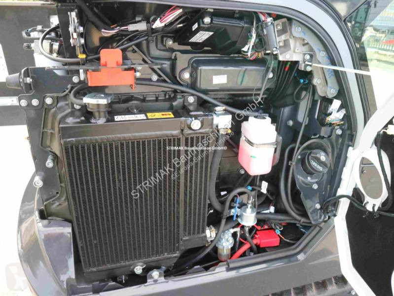 Lopatový nakládač Bobcat E 19 R2