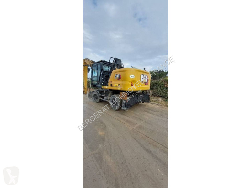 Rýpadlo Caterpillar MH3026
