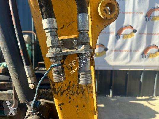 Lopatový nakládač Bobcat e35 à 22 500€ ht