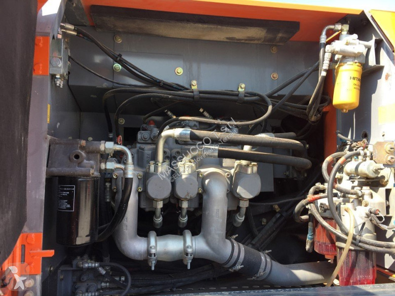 Экскаватор Hitachi 5B
