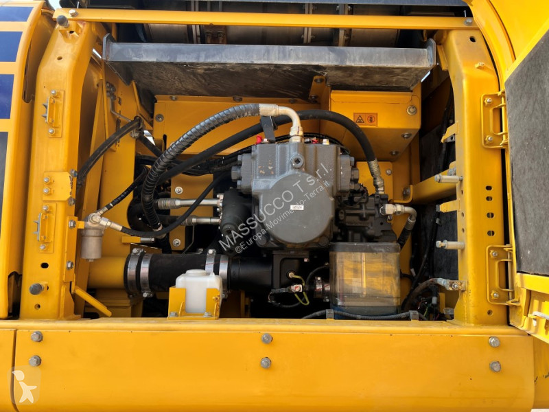 Rýpadlo Komatsu PC490LC -11