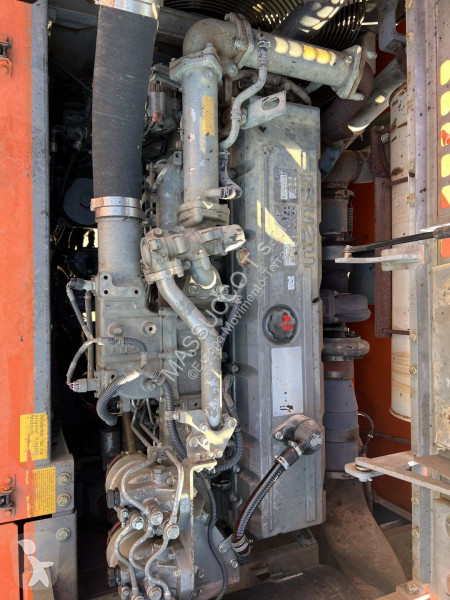 Escavatore Hitachi