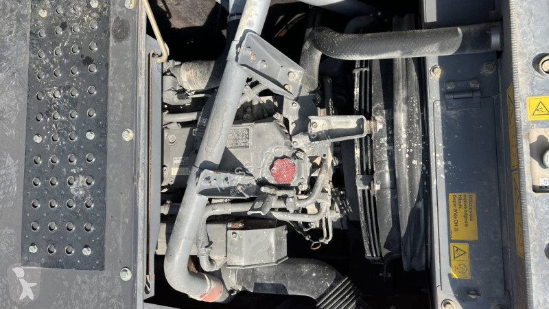 جرافة Hitachi 5B CMA