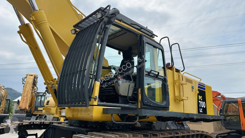 Rýpadlo Komatsu PC700 LC8E0
