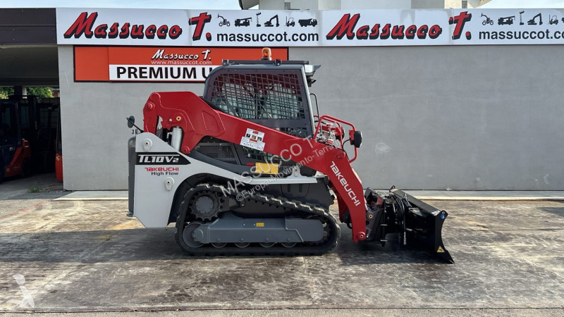 Lopatový nakládač Takeuchi TL10V-2