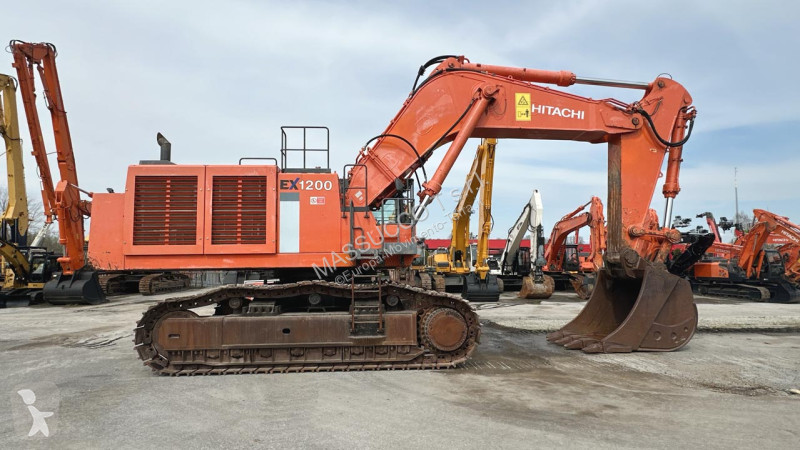 Rýpadlo Hitachi