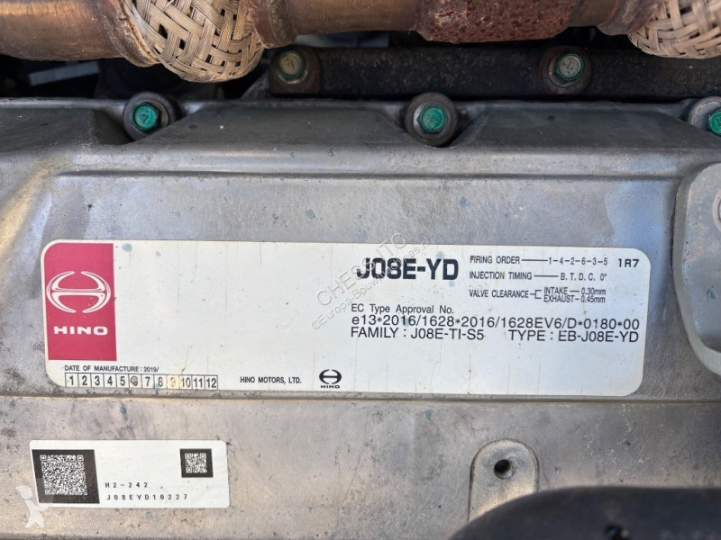 جرافة Kobelco SK 300 LC - 10 / LC-10 /