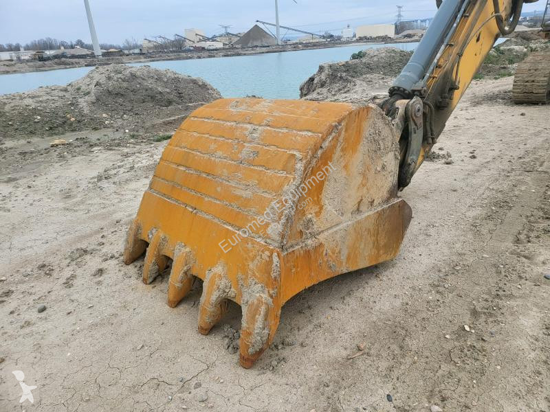 جرافة Liebherr R934B