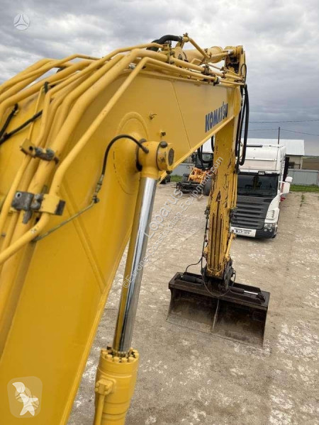 Rýpadlo Komatsu LC-8