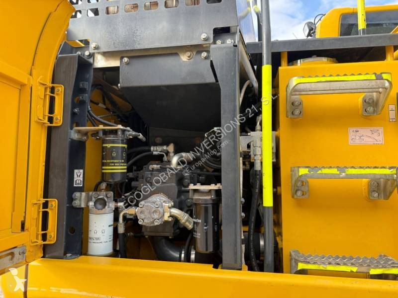 Rýpadlo Komatsu PW160-11