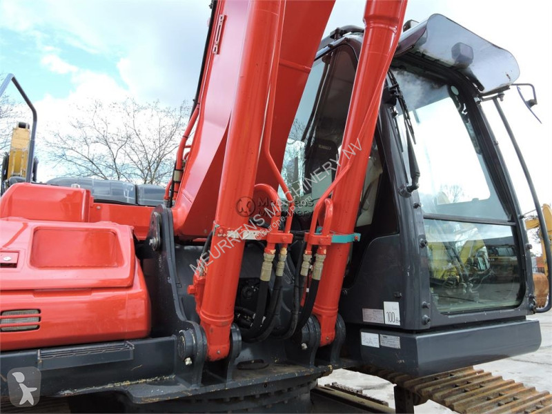 جرافة Kobelco SK210