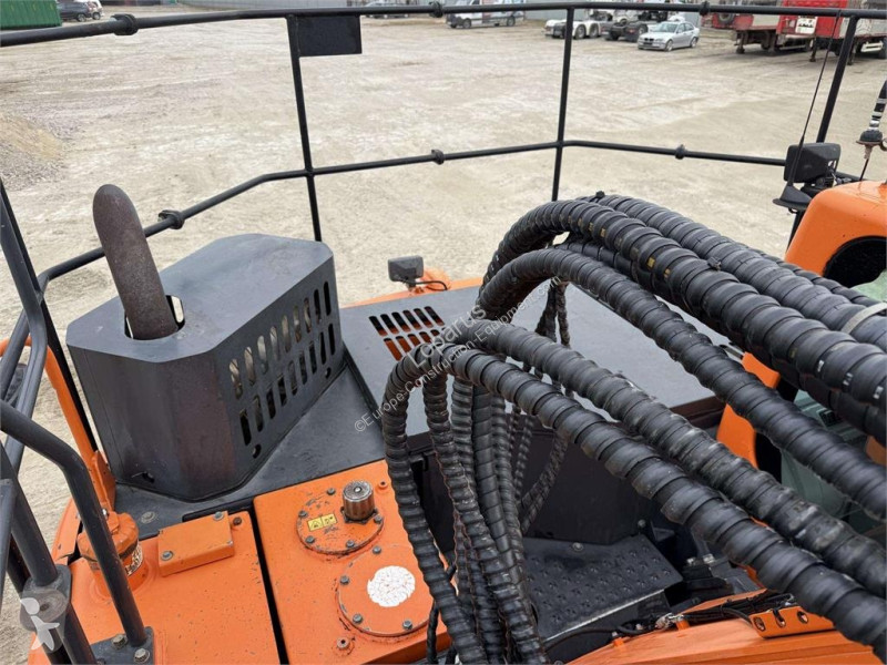 جرافة Doosan LCR-5