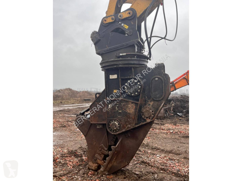 Excavator Caterpillar 336FLN
