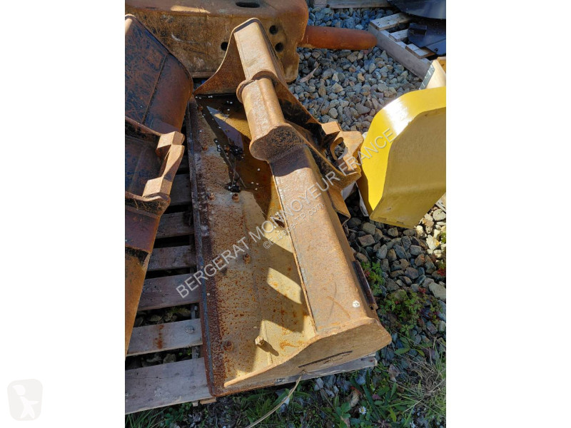 جرافة Caterpillar CR