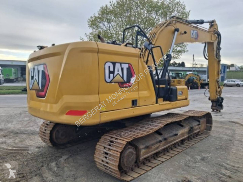جرافة Caterpillar