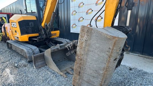جرافة JCB 55z-1 powertilt à 25 900 € ht