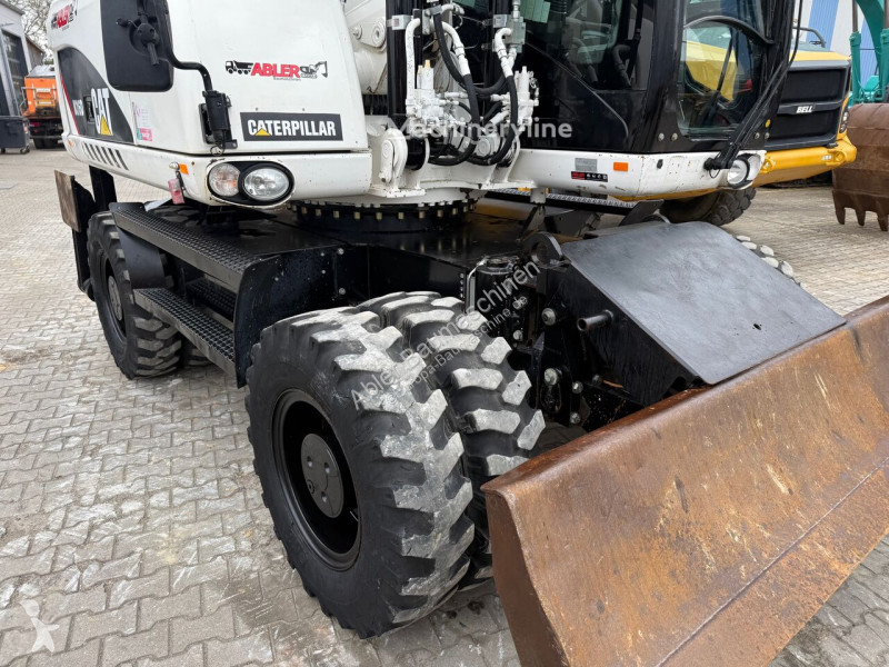 جرافة Caterpillar D