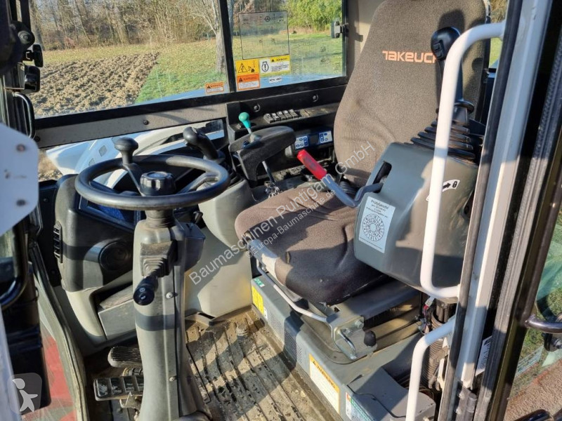 Rýpadlo Takeuchi TB 295 W