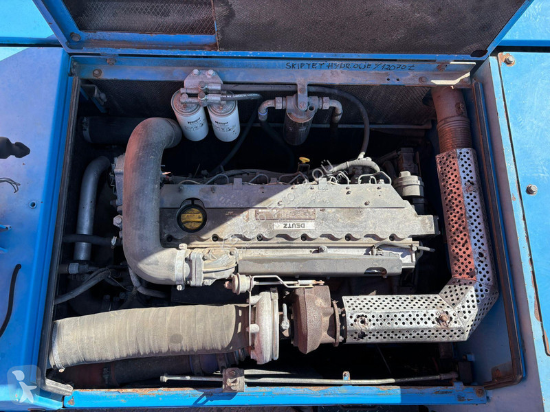 جرافة Terex Fuchs