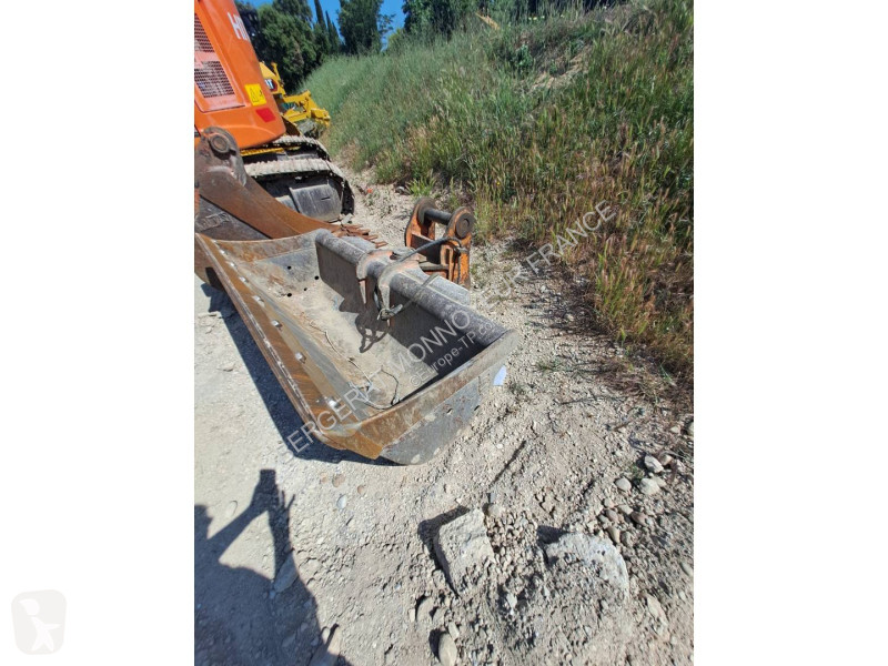 Skovl Hitachi