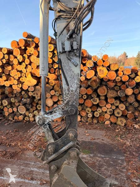 Rýpadlo Takeuchi TB280FR