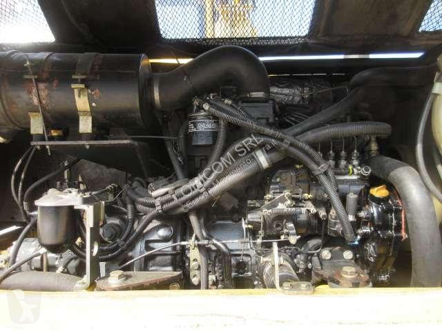 جرافة Komatsu R