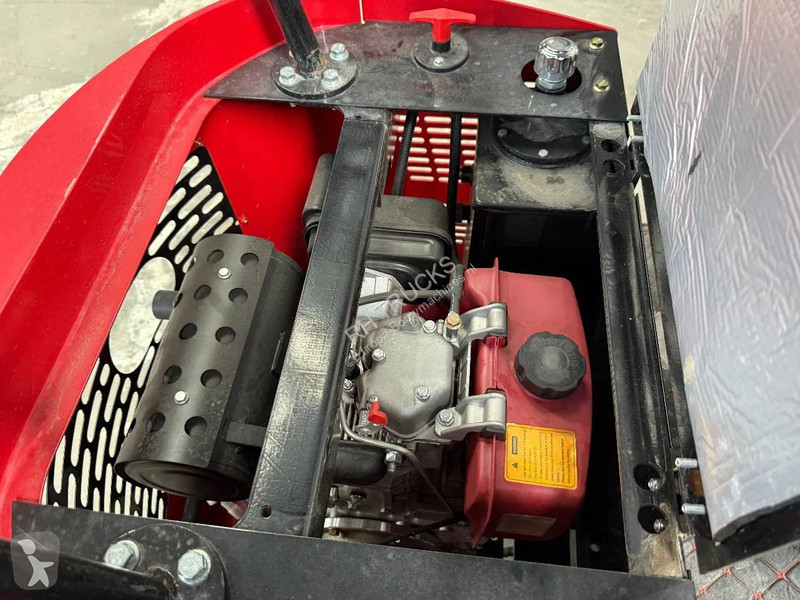 جرافة JPC HT12 NEW AND UNUSED!