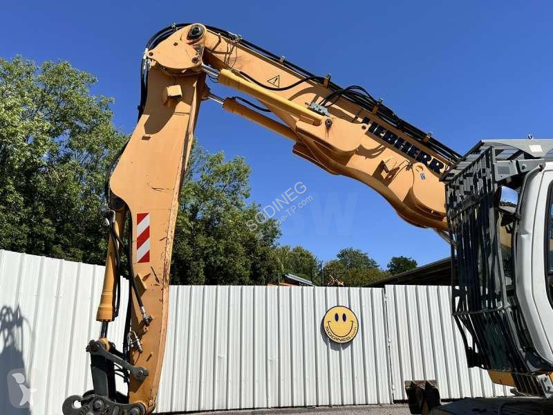 Rýpadlo Liebherr  A904C HD LITRONIC