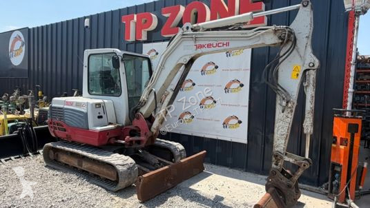 جرافة Takeuchi tb250 clim à 27 900 € ht
