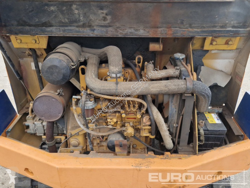 Rýpadlo Komatsu PC15-2