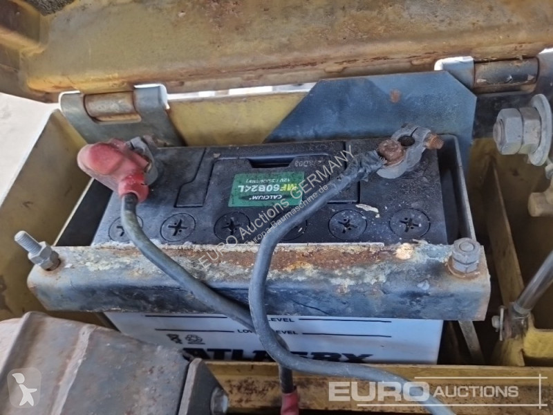 Rýpadlo Komatsu PC03