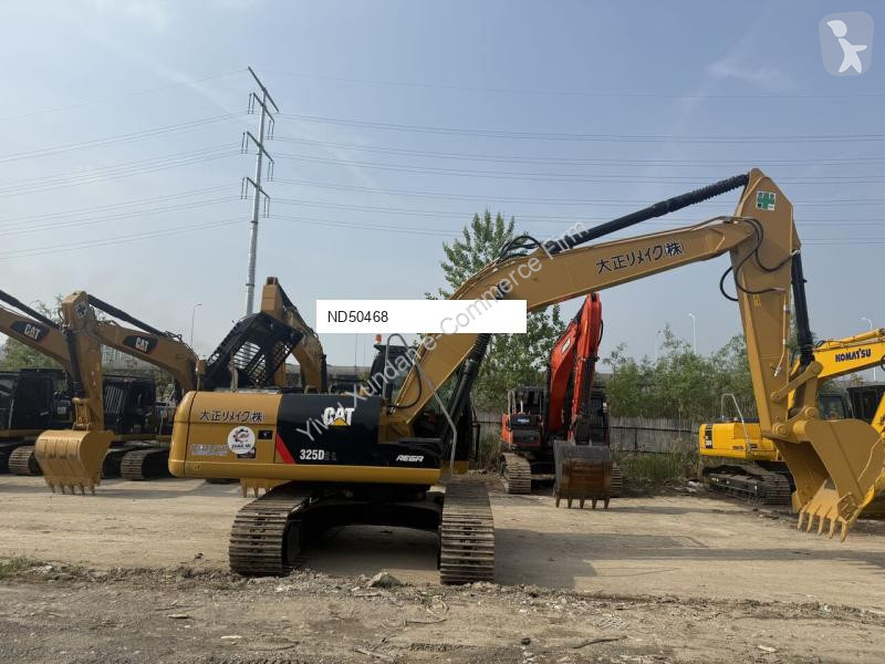 Escavatore Caterpillar 2L