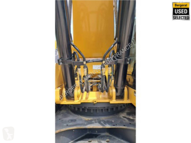 Excavadora Caterpillar