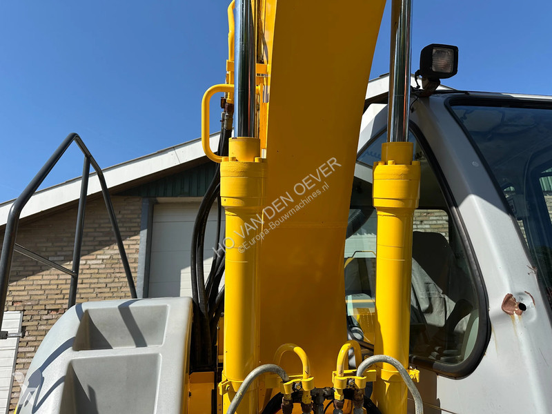 Skovl New Holland 1ES