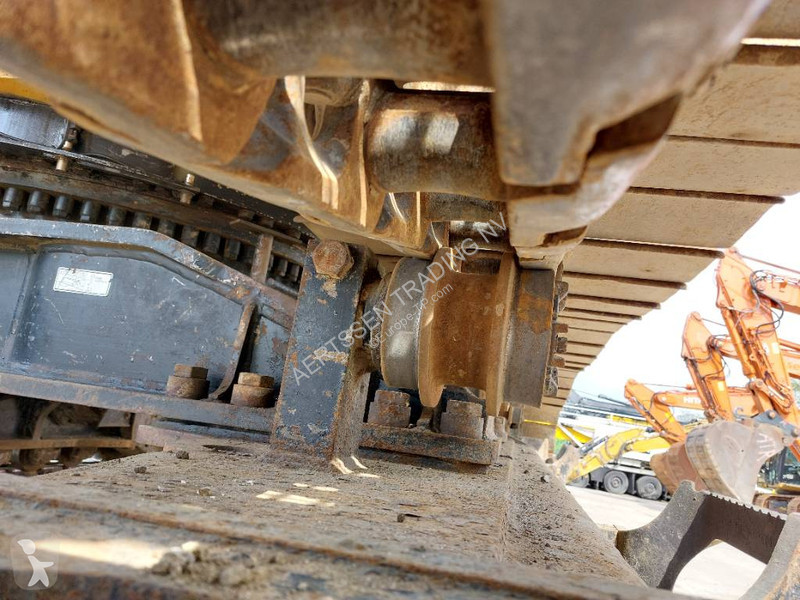 جرافة Caterpillar LXE MHD (17m demolition)