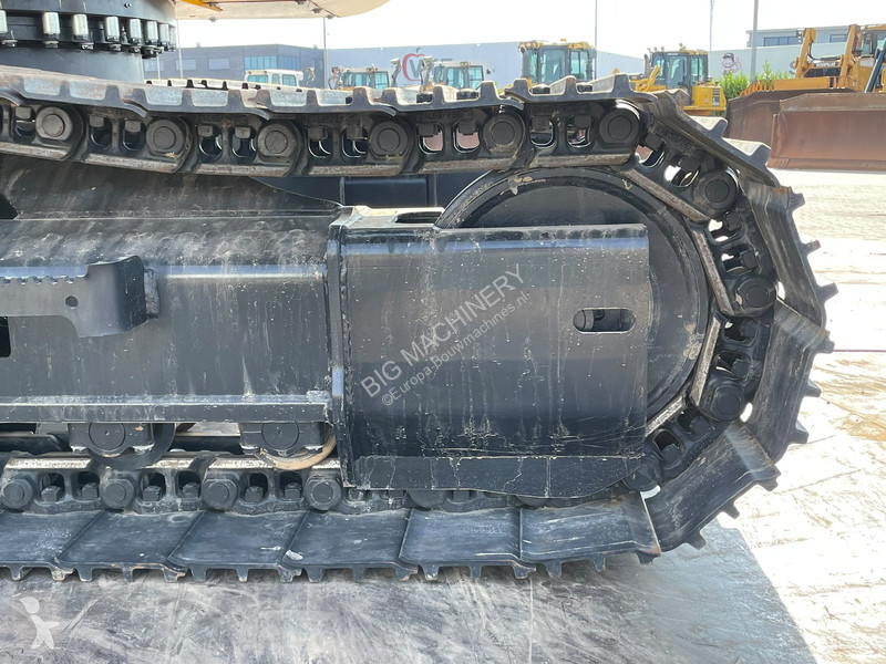 جرافة JCB 205