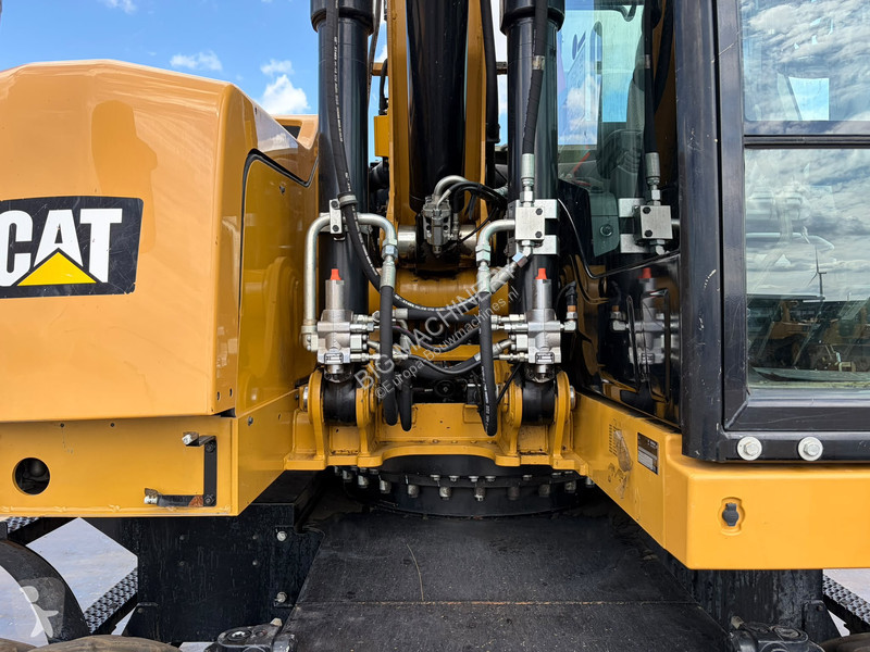 Skovl Caterpillar F Mobile excavator